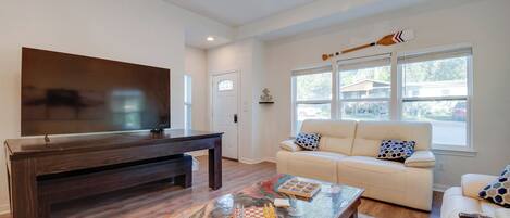 House (3 Bedrooms) | Front of property