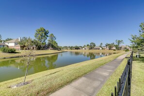 House (4 Bedrooms) | Interior - Lake-view Home w/ Pool Access in Legends Ranch! (Spring)