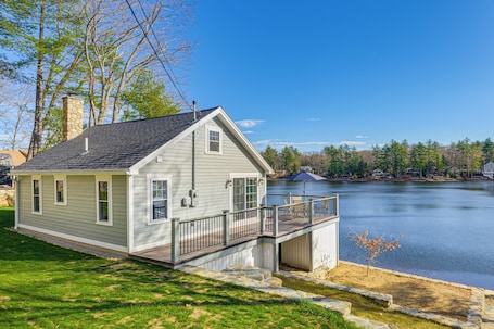 House (2 Bedrooms) | Interior. Modern Waterfront Gem w/ Dock on Lake Monomonac