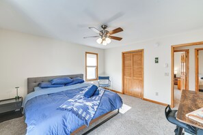 House (3 Bedrooms) | Interior - Mtn-view Home w/ Deck on 4 Acres in Windham (Windham)