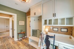 House (2 Bedrooms) | Interior - < 9 Mi to Dtwn Tulsa: Lovely Home w/ Yard & Deck! (Sand Springs)