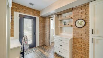 Rumah (2 Bedrooms) | Interior