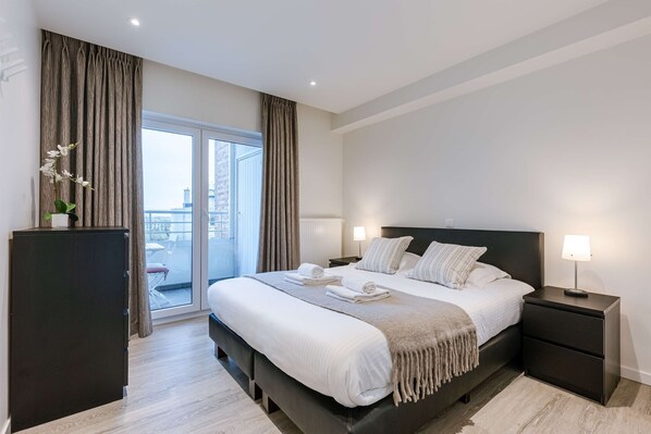 1 bedroom - Sea View Apartment With Parking (Ostend)