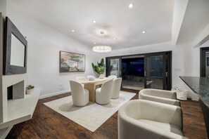 تناول الطعام