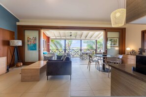 Apartment | 2 bedrooms, Internet - Tropical Escape With Pool and Ocean Views (Jan Thiel)