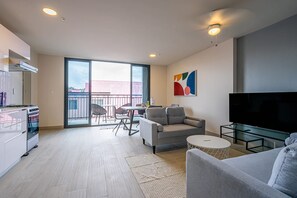 Apartment | 1 bedroom, Internet - w Comfy 1BR w Perfect Balcony in Casco View (Panama City)