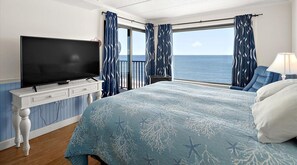 3 bedrooms, iron/ironing board, free WiFi - Beautiful 3 Bedroom Direct Oceanfront at Marigot Beach! (Ocean City)
