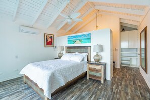 5 bedrooms, iron/ironing board, WiFi, bed sheets