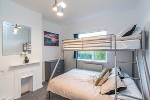 3 bedrooms, free WiFi, bed sheets - Beautiful 3-bed House in Bristol (Bristol)