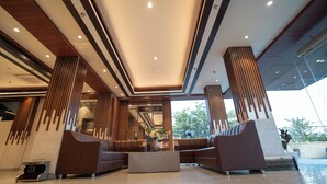 Lobby - Hotel J.K. Celebration (Jabalpur)