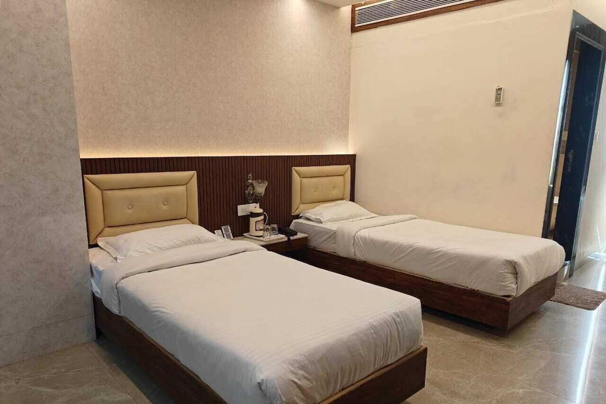 Superior Twin Room | WiFi (free)