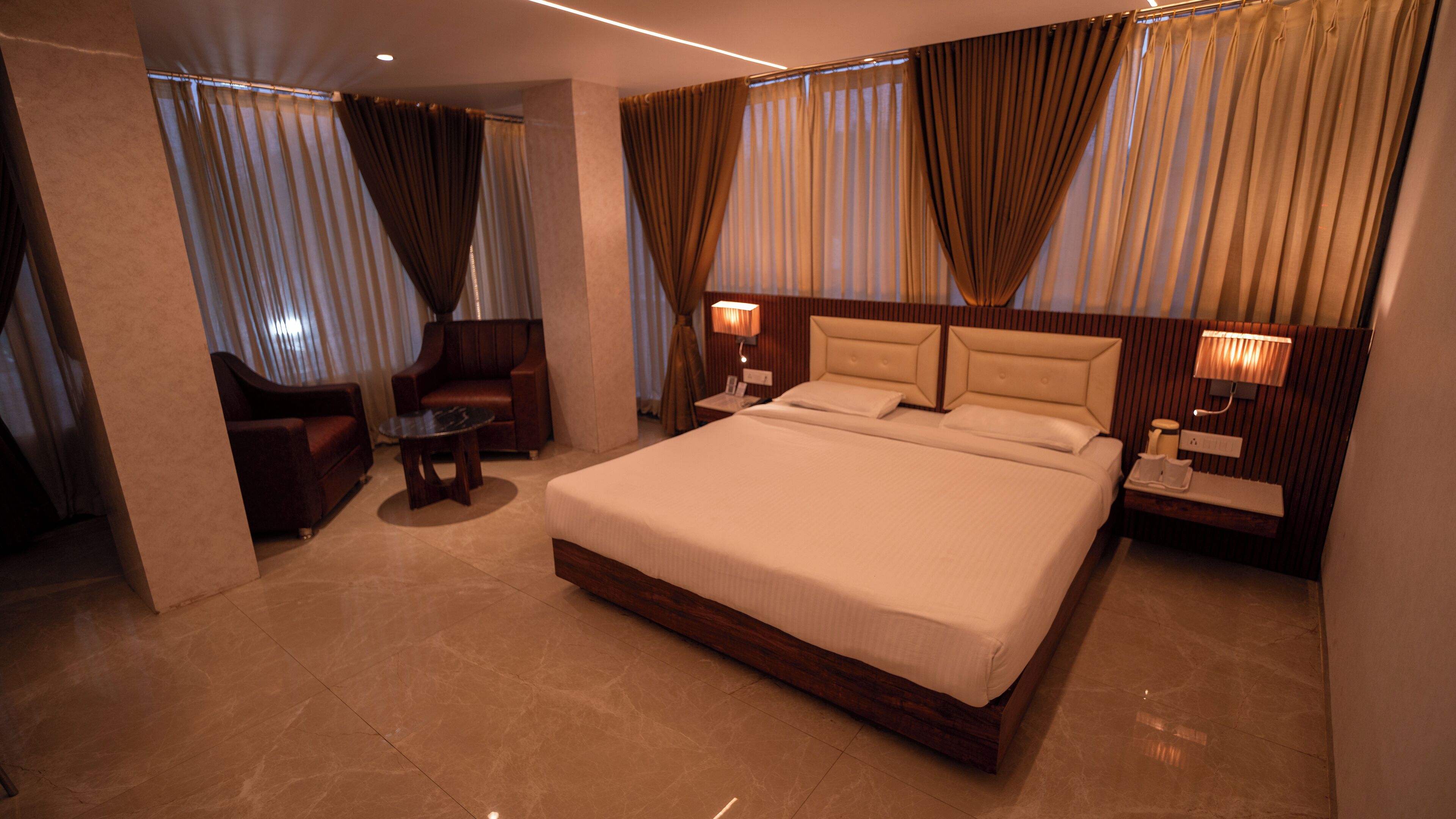 Deluxe Room | Free WiFi