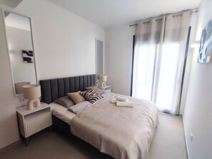 2 bedrooms - Mediterranean Gardens 55: Ground floor with garden (Torrevieja)