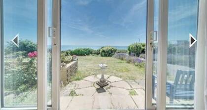 classy lifestyles large bedroom with sea view