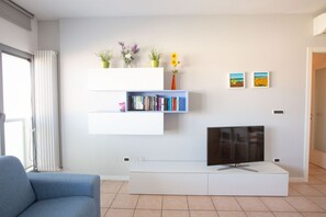 Living area - Casa Adelaide, near the sea and the historic center with a panoramic terrace (Senigallia)