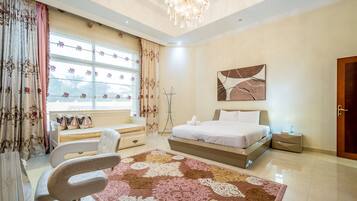 9 chambres, fer et planche Ă repasser, Wi-Fi gratuit, draps fournis