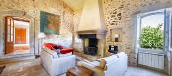les Marcellines, character property with heated swimming pool and views