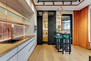 Design Apartment | 1 bedroom, hypo-allergenic bedding, individually decorated - Doki Living & Foodhall by Downtown Apartments (Gdansk)
