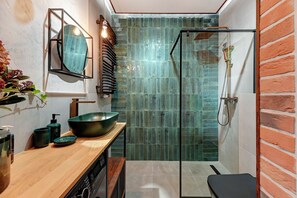 Bathroom - Doki Living & Foodhall by Downtown Apartments (Gdansk)
