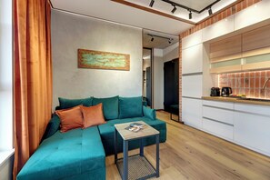 Design-Apartment | 1 Schlafzimmer, Allergikerbettwaren, individuell dekoriert