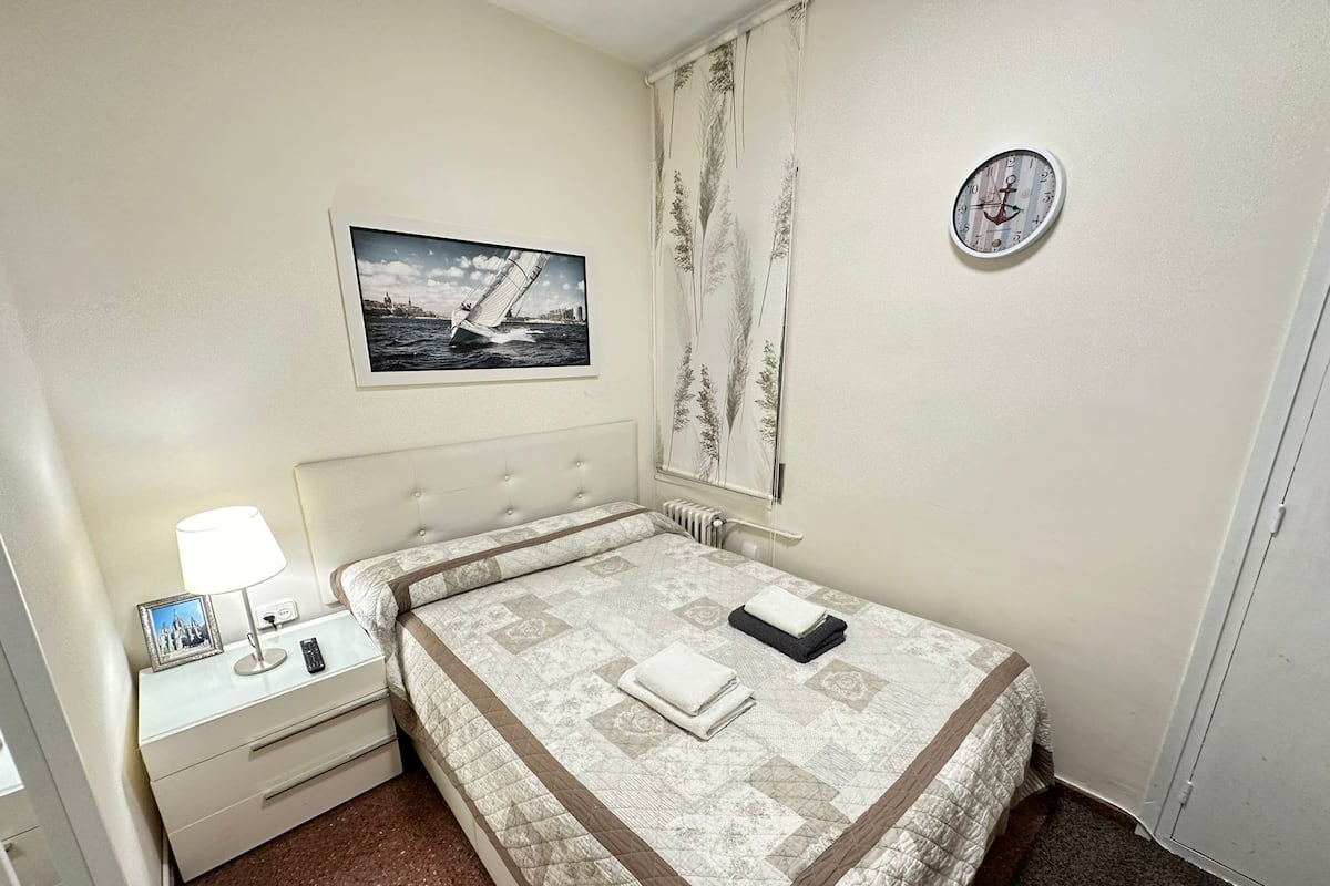 Economy Double Room, Shared Bathroom