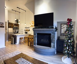 Interior - Ski-In/Out Keystone Condo - Closest to Gondola (Keystone)