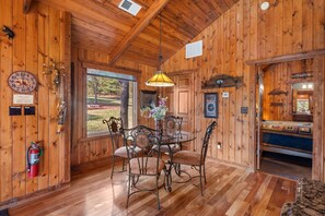 Dining - Rock Canyon Resort Trio + 2 Free Tickets (Branson)