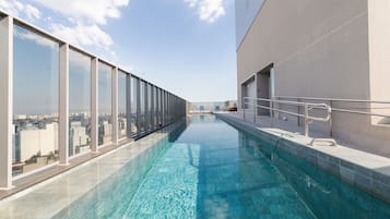 Piscina a l'aire lliure