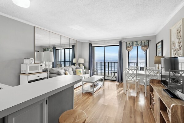 Smart TV - A403 at the Myrtle Beach Resort (Myrtle Beach)