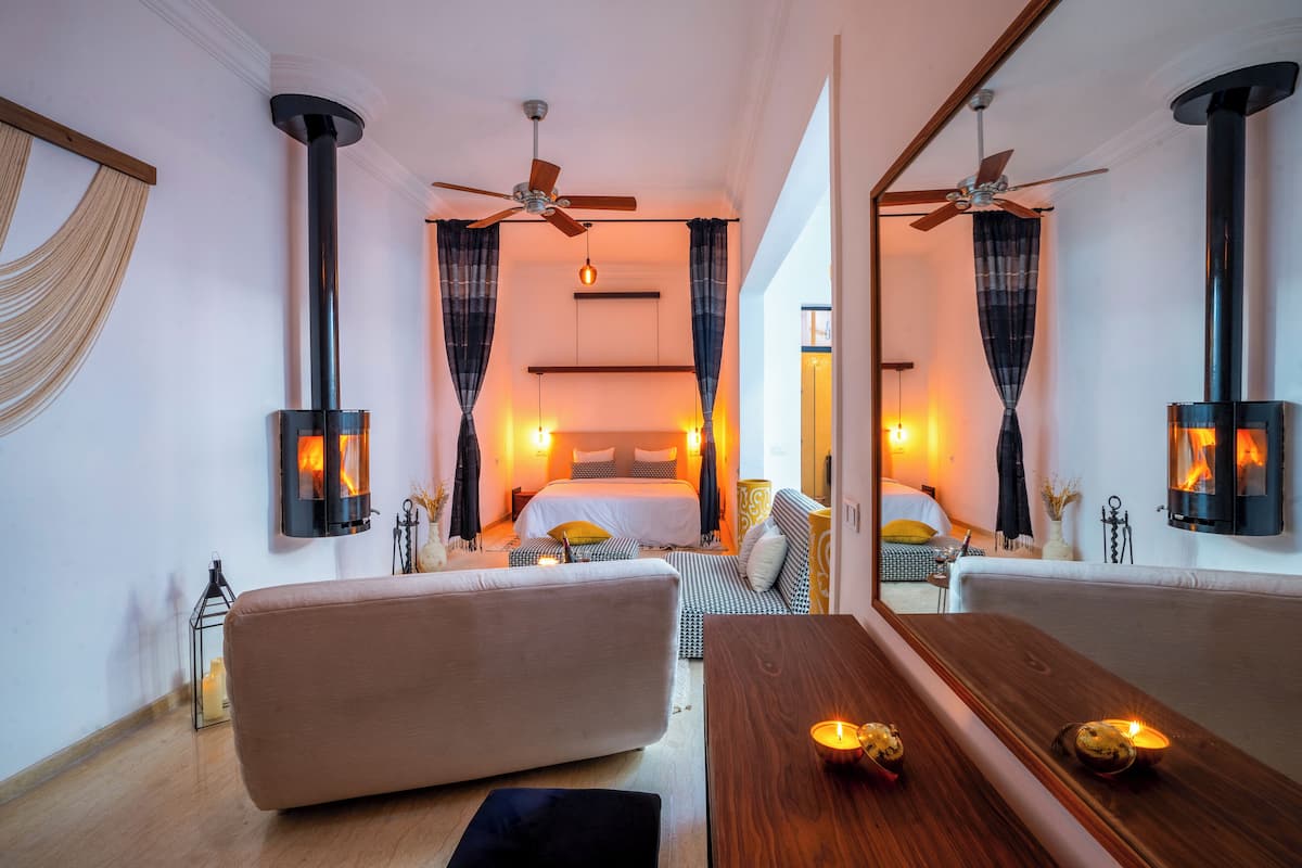 Superior King Room | 1 bedroom, free WiFi