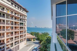 View from room - Globalstay Luxury Azizi Mina Beachfront  (Dubai)