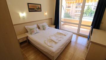 Apartment, Pool View | 1 bedroom, iron/ironing board