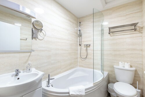 London Gatwick Inn
