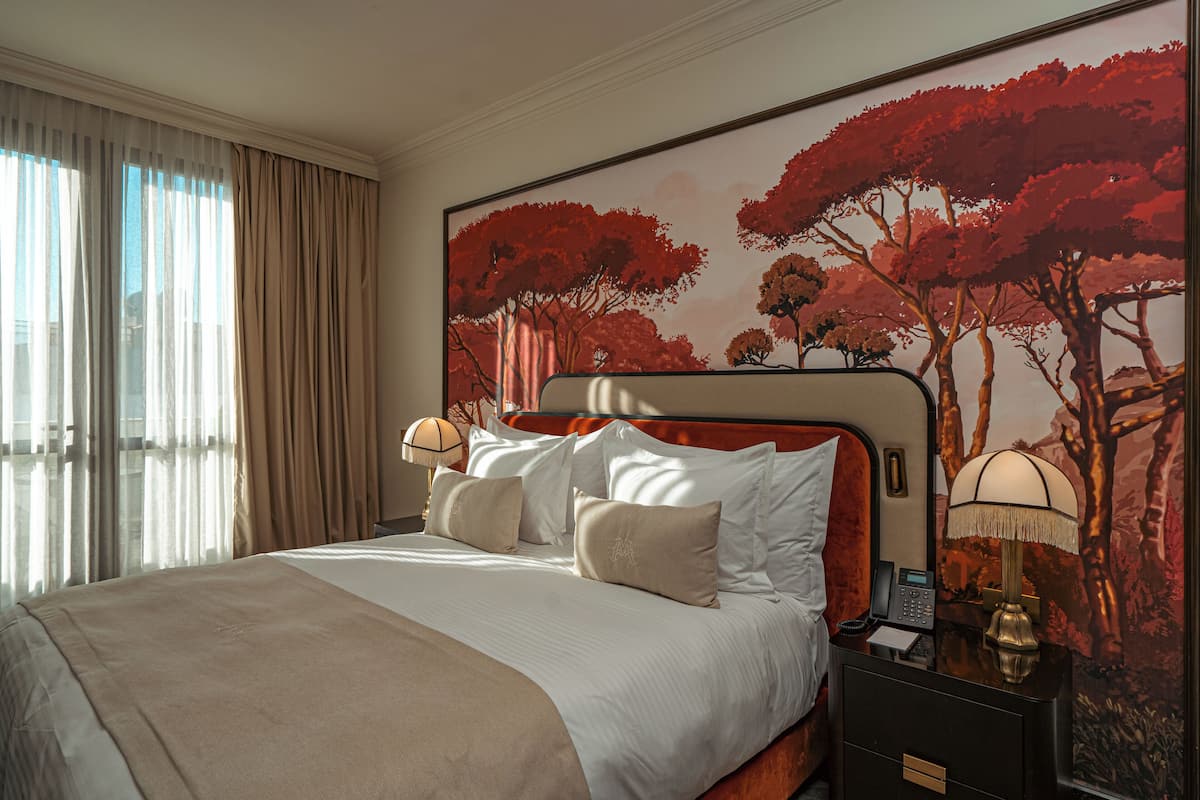 Executive Room | 1 bedroom, Frette Italian sheets, premium bedding, in-room safe