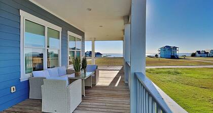 Salty Sunrise | Bayfront Views + Private Pool