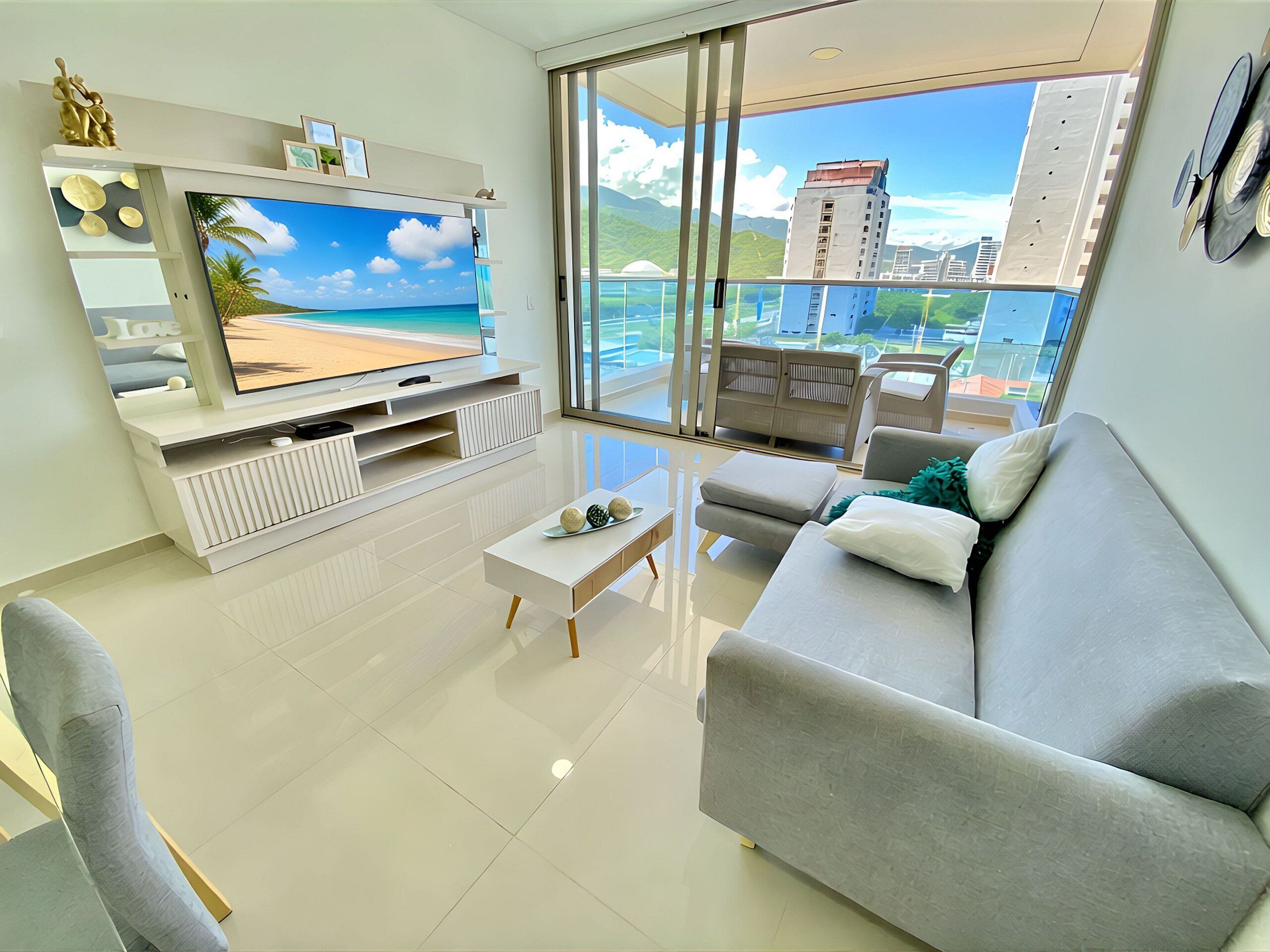 Apartemen | Area keluarga | TV layar datar