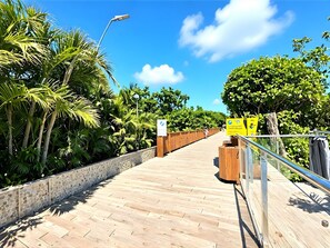 Imej tidak diklasifikasikan, 5 daripada 58, butang