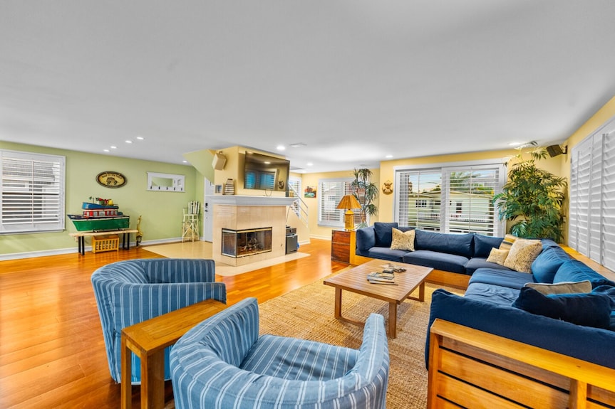 25% Off Aug 24-27! Great 4 Families, Walk 2 Beach* - Oxnard, CA