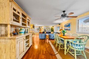 تناول الطعام