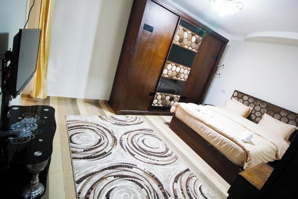 3 Schlafzimmer, Zimmersafe, Bügeleisen/Bügelbrett, kostenloses WLAN