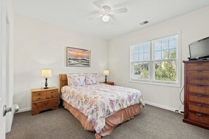 3 bedrooms, free WiFi - Ocean Keyes 2231-3BR/2BA-Close to Main St (North Myrtle Beach)
