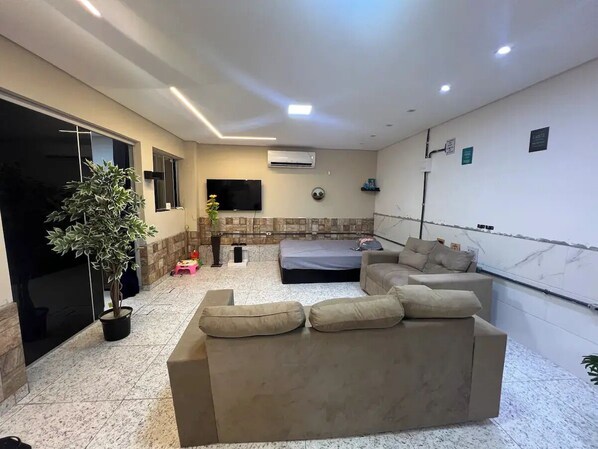 2 bedrooms, WiFi