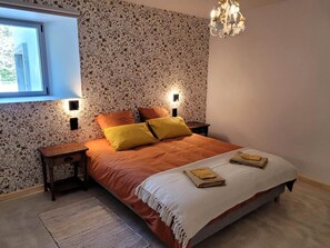 5 bedrooms, free WiFi, bed sheets - Val Souvigne Cottage, Dordogne Valley (Saint-Sylvain)