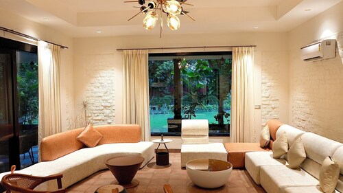 The Bael | A Dreamscape
A Luxury Getaway.