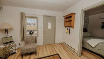 2 makuuhuonetta, ilmainen Wi-Fi, vuodevaatteet