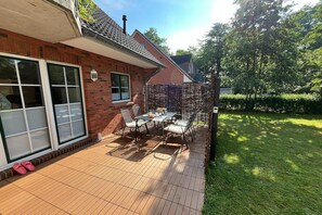 Outdoor dining - Ferienwohnung in St. Peter-Ording (St. Peter-Ording)