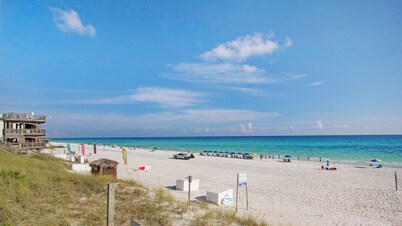 Prime Gulf View Condo Near top Attractions, Dining, & Beach Fun!