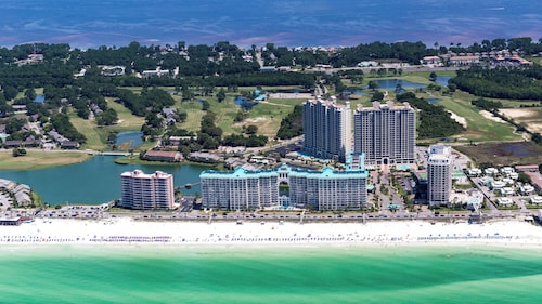 Prime Gulf View Condo Near top Attractions, Dining, & Beach Fun!