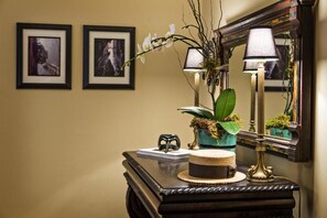Interior - Inn on Shore Road (Ogunquit)
