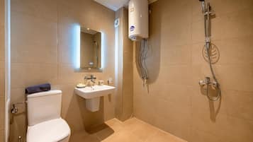 Shower, towels